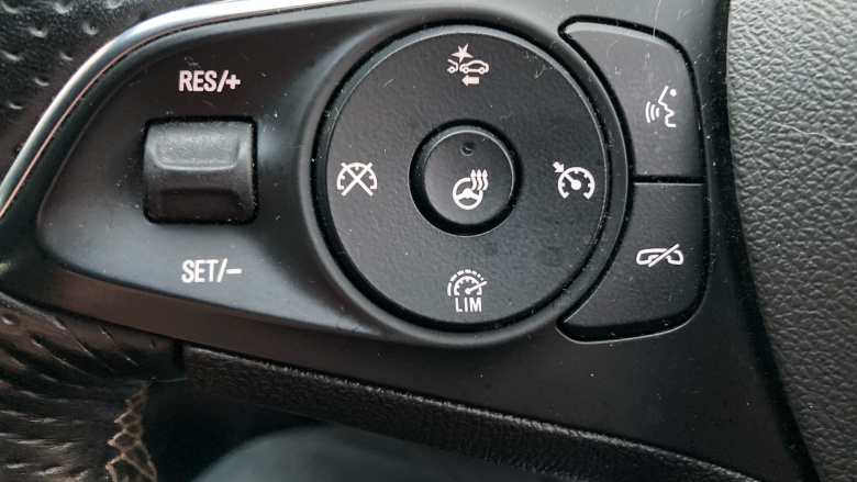 Vauxhall Insignia 1.5T SRi Vx-line Nav 5dr Petrol Hatchback